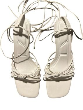 Women's Tie-Up Kitten Heel Sandals in White Size 38